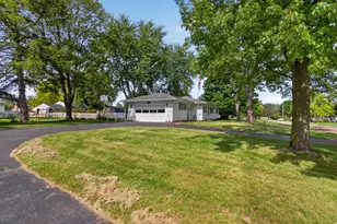 1653 Gary Paul Ln, Jackson, MI 49203 - Photo 38