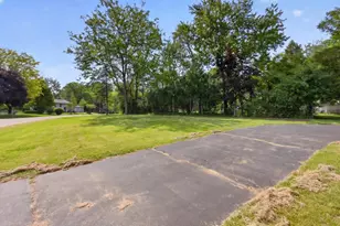 1653 Gary Paul Ln, Jackson, MI 49203 - Photo 42