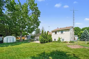 406 Woodlark St, Galesburg, MI 49053 - Photo 26