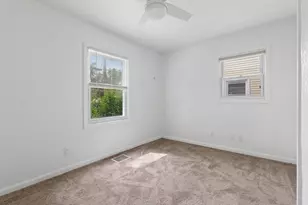 1602 Baker Dr, Kalamazoo, MI 49048 - Photo 12