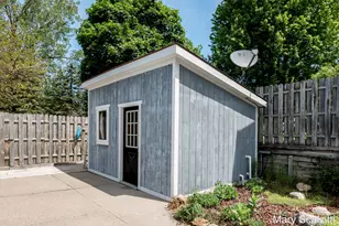2650 Oldepointe Dr NE, Grand Rapids, MI 49525 - Photo 32