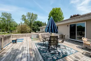 2650 Oldepointe Dr NE, Grand Rapids, MI 49525 - Photo 28
