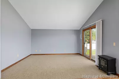 9048 Loveless Drive NE, Rockford, MI 49341 - Photo 22