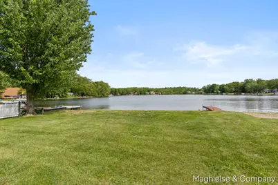 9048 Loveless Drive NE, Rockford, MI 49341 - Photo 4
