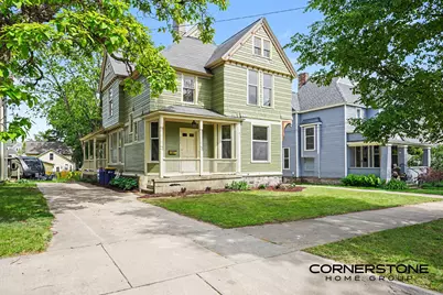 254 James Avenue SE, Grand Rapids, MI 49503 - Photo 2