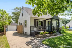 4526 Rhodes Ave SW, Grand Rapids, MI 49548 - Photo 2