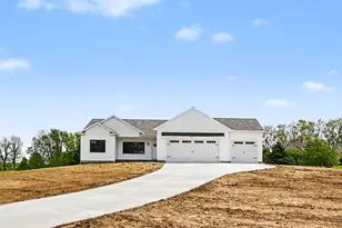 4051 Hickory Hill Ln, Hastings, MI 49058 - Photo 34