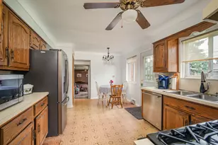 19402 Rockport St, Roseville, MI 48066 - Photo 12