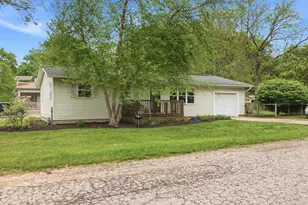 403 S Smith St, New Buffalo, MI 49117 - Photo 1