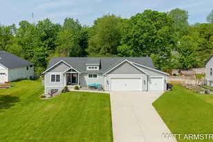 4072 Ronalds Rd, Dorr, MI 49323 - Photo 38