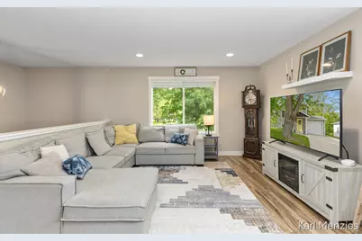 1231 Bradford Street NE, Grand Rapids, MI 49503 - Photo 8