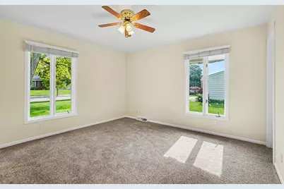 3925 Chamberlain Avenue SE, Grand Rapids, MI 49508 - Photo 20