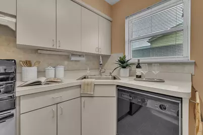 27511 Cambridge Street, Garden City, MI 48135 - Photo 12