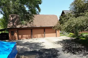 46968 Meadow Ln, Decatur, MI 49045 - Photo 4
