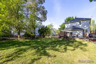 852 Diamond Ave NE, Grand Rapids, MI 49503 - Photo 4