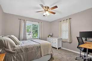 852 Diamond Ave NE, Grand Rapids, MI 49503 - Photo 20