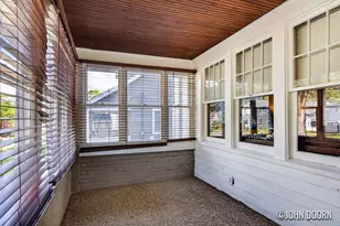 852 Diamond Ave NE, Grand Rapids, MI 49503 - Photo 28