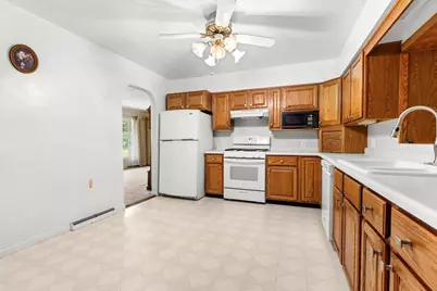 207 Snow Avenue, Battle Creek, MI 49037 - Photo 6