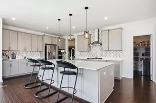 275 Honey Tree Wy, Ann Arbor, MI 48103 - Photo 4