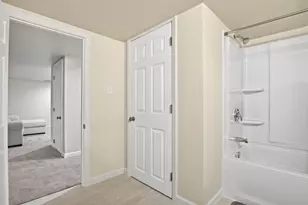 275 Honey Tree Wy, Ann Arbor, MI 48103 - Photo 48