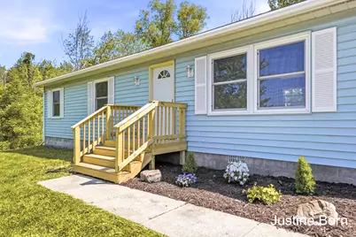 8620 11 Mile Road NE, Rockford, MI 49341 - Photo 2