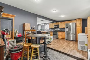 10204 Bellevue Rd, Battle Creek, MI 49014 - Photo 12