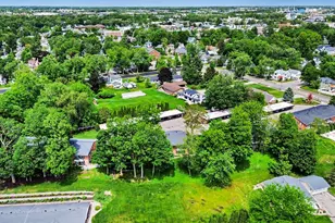 230 S State St, Zeeland, MI 49464 - Photo 2