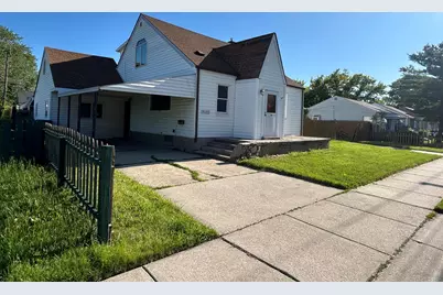 8105 Toepfer, Warren, MI 48089 - Photo 2