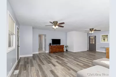 320 E Main Street, Saranac, MI 48881 - Photo 10