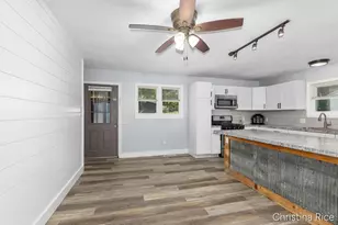 320 E Main St, Saranac, MI 48881 - Photo 16