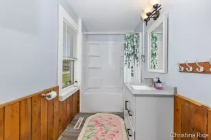 320 E Main St, Saranac, MI 48881 - Photo 24