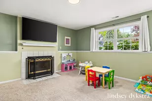 2206 Thistledowne Dr NE, Grand Rapids, MI 49505 - Photo 26