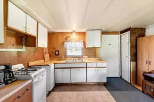 3251 W 108th St, Grant, MI 49327 - Photo 14
