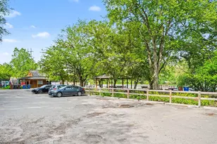 515 Longshore Dr, Ann Arbor, MI 48105 - Photo 26