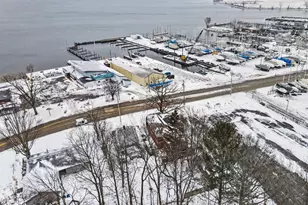 3135 Lakeshore Dr, Muskegon, MI 49441 - Photo 50