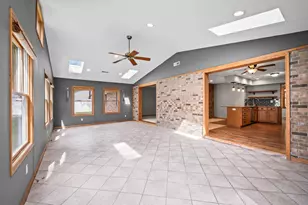 1710 Redwood Dr, Stevensville, MI 49127 - Photo 28