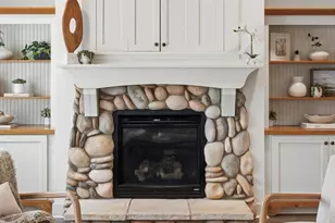 3359 Gaslight Ln, Saugatuck, MI 49453 - Photo 4