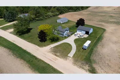 812 E Yale Road, Rothbury, MI 49452 - Photo 2