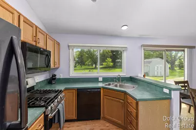 233 Jennifer Lane, Holland, MI 49423 - Photo 8