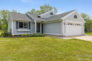 233 Jennifer Ln, Holland, MI 49423 - Photo 2