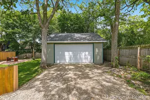 624-628 Prospect Ave SE, Grand Rapids, MI 49503 - Photo 16