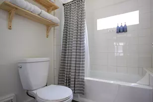 1950 Lafayette Ave NE, Grand Rapids, MI 49505 - Photo 20