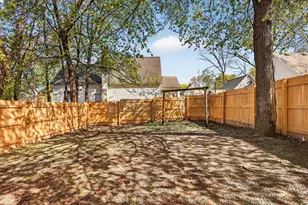 25 Palmer St NW, Grand Rapids, MI 49505 - Photo 32