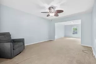 6737 Annandale Dr, Kalamazoo, MI 49009 - Photo 10