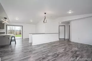 18351 W Hc-Edmore Rd, Howard City, MI 49329 - Photo 8