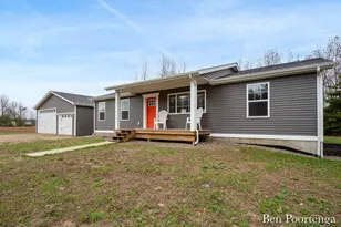 18351 W Hc-Edmore Rd, Howard City, MI 49329 - Photo 2