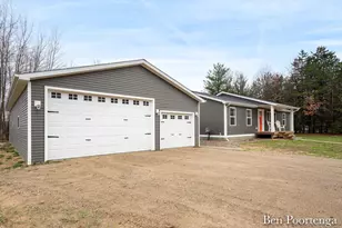 18351 W Hc-Edmore Rd, Howard City, MI 49329 - Photo 40