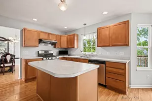 5495 Lilly Ct SW, Wyoming, MI 49509 - Photo 14