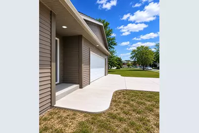 501 S Sullivan Avenue, Fremont, MI 49412 - Photo 4