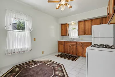 57 26th Street N, Battle Creek, MI 49015 - Photo 6
